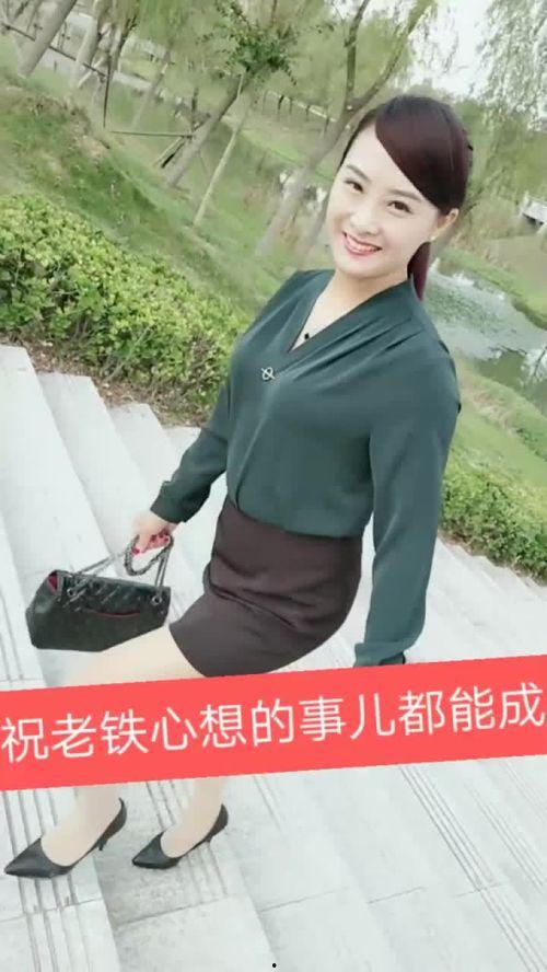 丝袜高跟丁字裤岳母,岳母的时尚魅力与家庭和谐之道