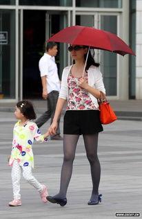 丝袜 妈妈 白爽,白爽演绎的时尚与温情